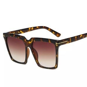 Sale 4 for 24.00 Brown Leopard Chloe oversize sunglasses